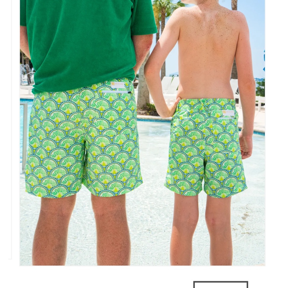 Emily McCarthy Boy's Rhett Short NWT Deco Palm Green Blue White Size 4/5 - Picture 6 of 6